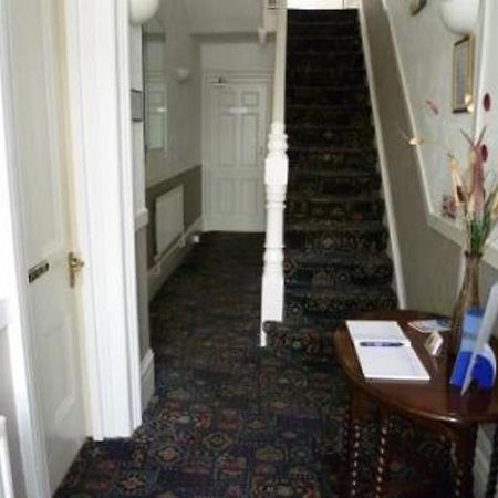 Sandy Bay Guest House Борнмут Экстерьер фото
