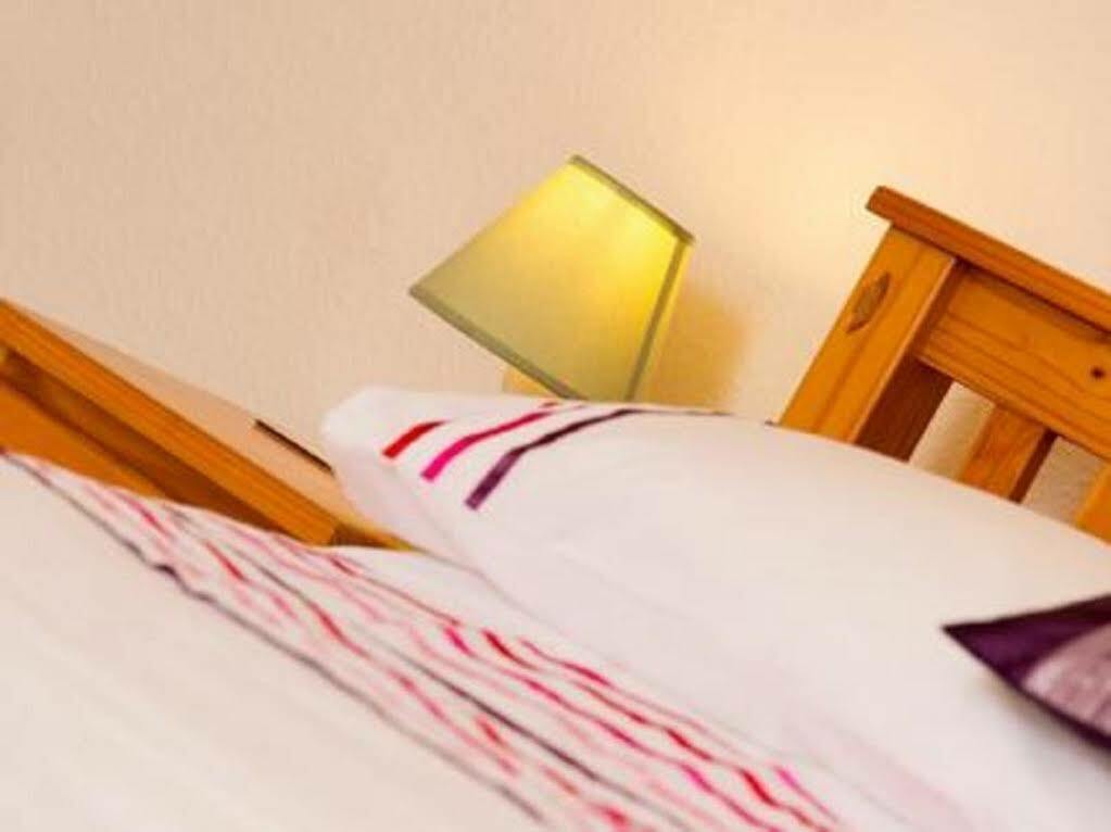 Sandy Bay Guest House Борнмут Экстерьер фото
