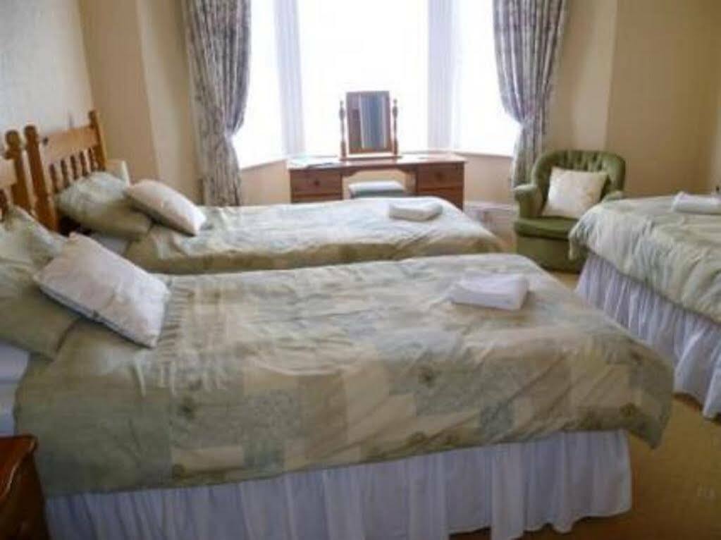 Sandy Bay Guest House Борнмут Экстерьер фото